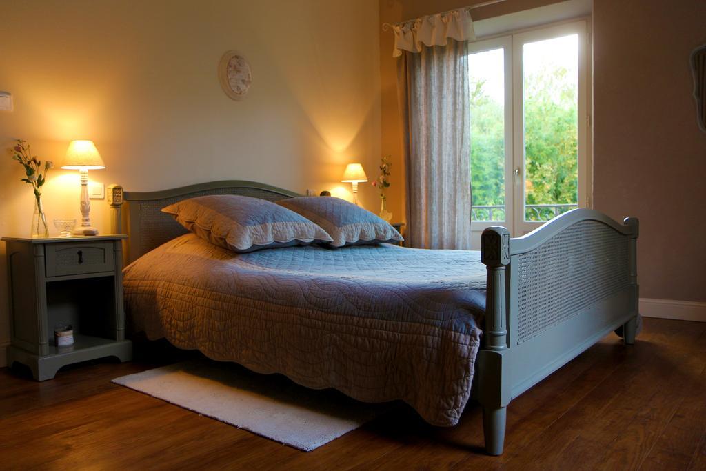 Chambres d’hôtes du Presbytère La Bastide-l'Eveque Extérieur photo